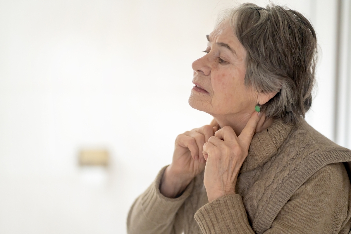 Best Thyroid Vitamins for Seniors: A Comprehensive Guide